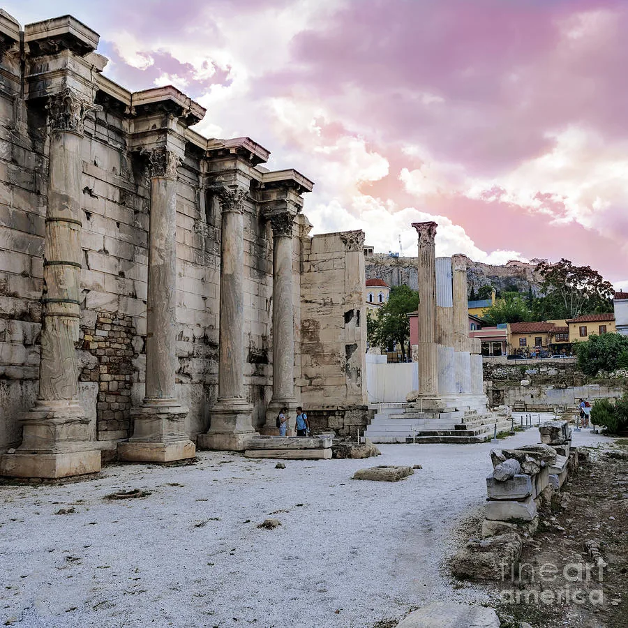 Βιβλιοθήκη του Αδριανού photo 1