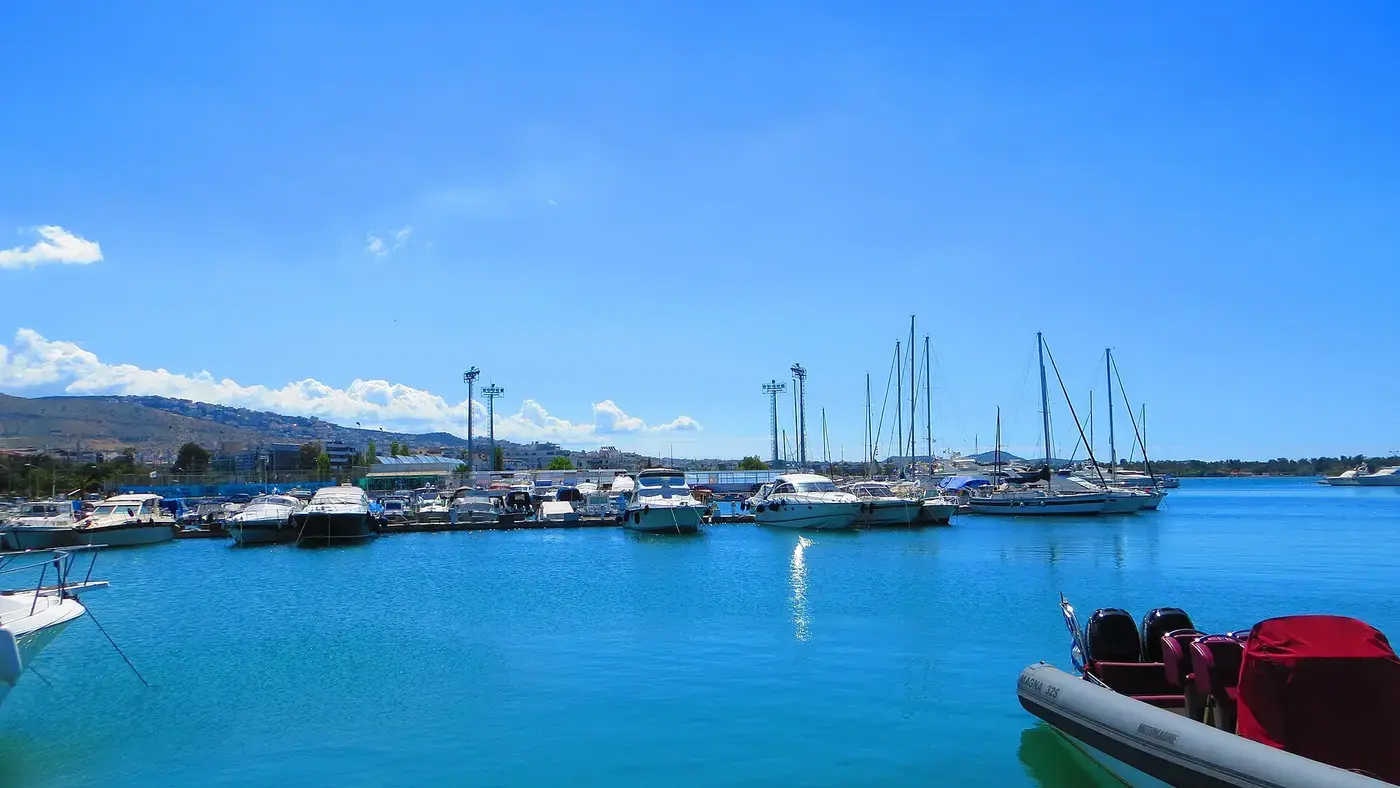 Γλυφάδα παραλία — θέα θάλασσα